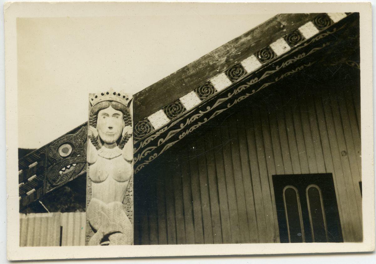 Wharenui carvings. Source - Whakatāne Museum ID: 36890